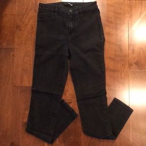 Black High Waisted Jeans